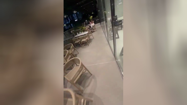 Sigaretta e pompino in terrazzo è quello che ci vuole 🚬🍌